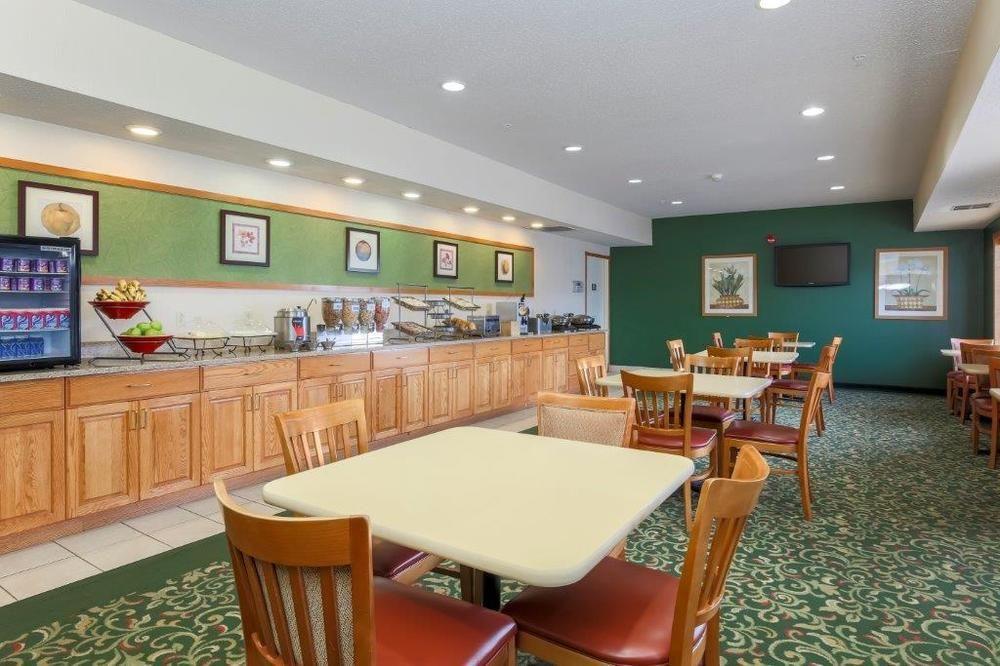フェアフィールド イン&スイーツ ホイーリング セント クレアーズビル Oh St. Clairsville エクステリア 写真